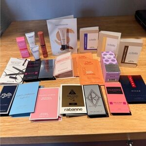 Assorted Fragrance and Beauty Sample Set